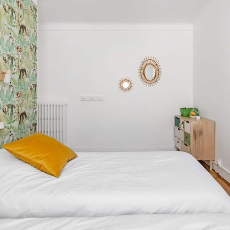 Bel appartement avec garage sur l'île de Nantes - Two-Bedroom Apartment - 11