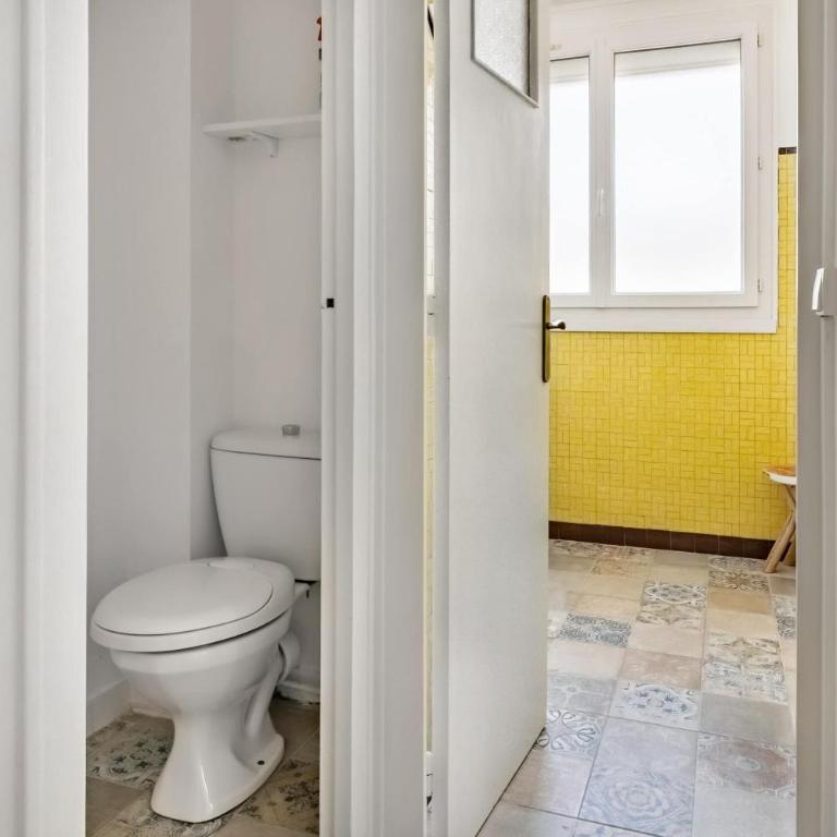Bel appartement avec garage sur l'île de Nantes - Two-Bedroom Apartment - 13