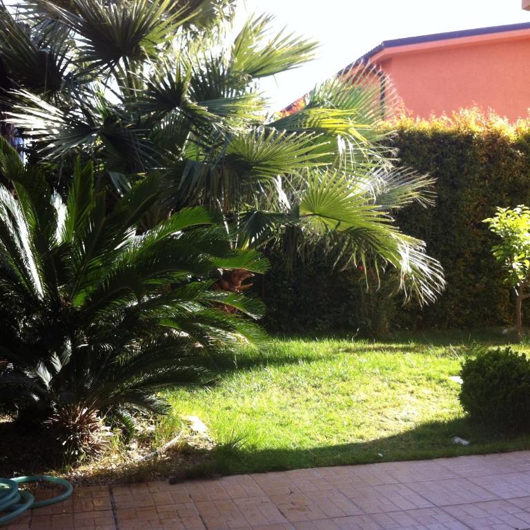 Villa Rosa - Monolocale con Vista Giardino - 26