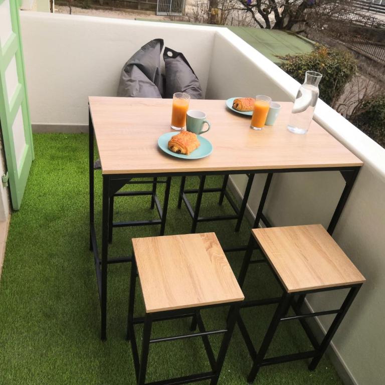 Superbe Loft industriel - Casa Vostra - CAUTION 800 EUR & ID requises - Gaillard Tram-Frontière - Appartement 1 Chambre - 19
