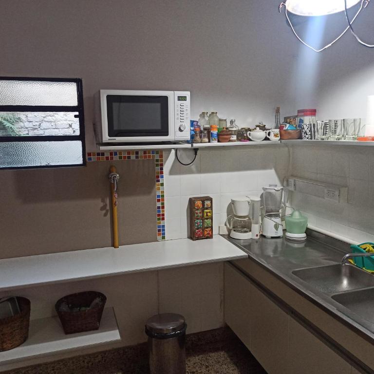 BELLA CASA 110m2 - CENTRO - PATIO - PARRILLA - Casa con 1 dormitorio - 22