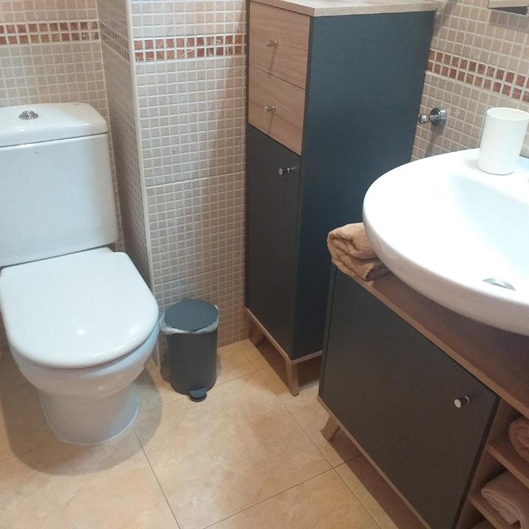 CENTRICO y ACOGEDOR APARTAMENTO - Apartamento con balcón - 25