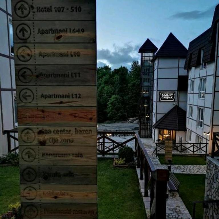 apartman Kraljevi čardaci Sadikovic sa garažom - Apartment with Mountain View - 7