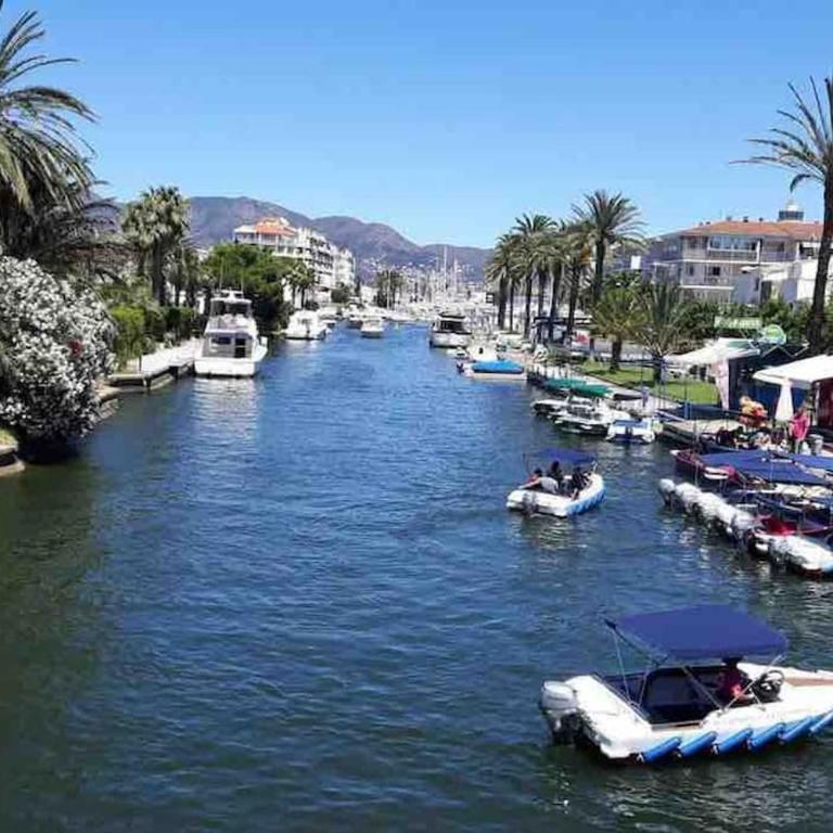 Appartement 2 chambres avec 3 piscines et parking gratuit - Two-Bedroom Apartment - 29