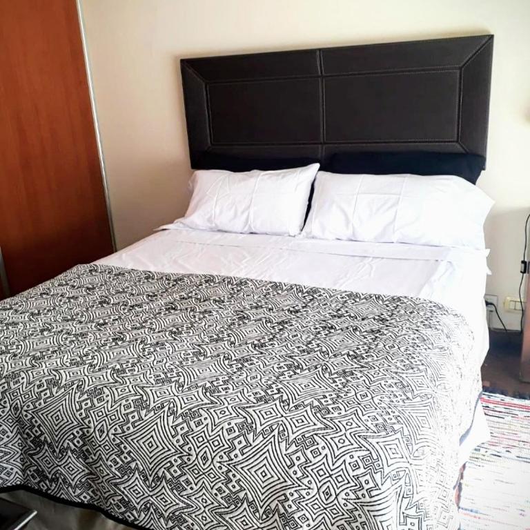 HERMOSO DÚPLEX DE CATEGORÍA COMPLETAMENTE EQUIPADO - Apartamento Dúplex - 29