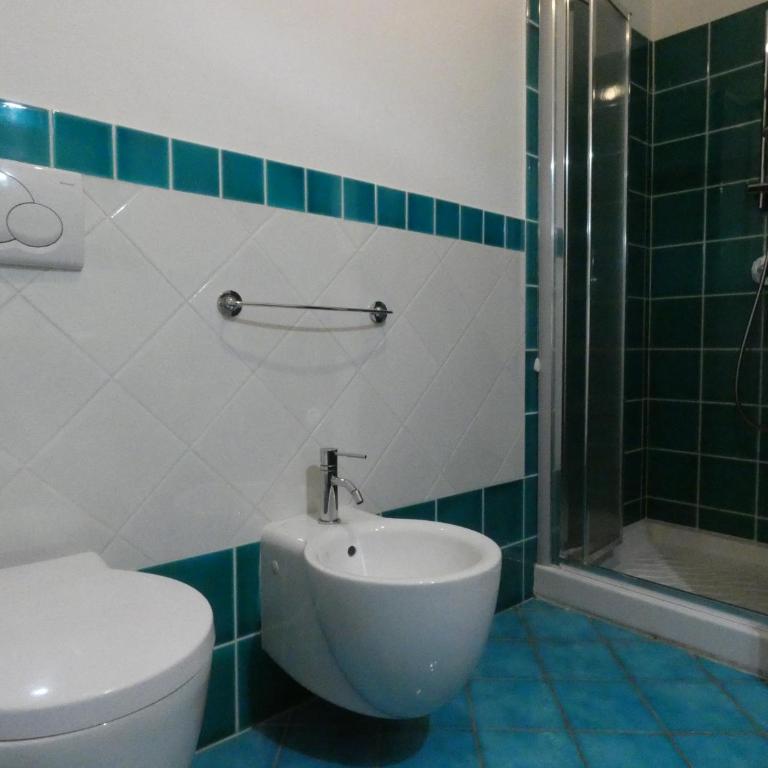 B&B MrCaruba - Camera Quadrupla con Bagno Privato - 10