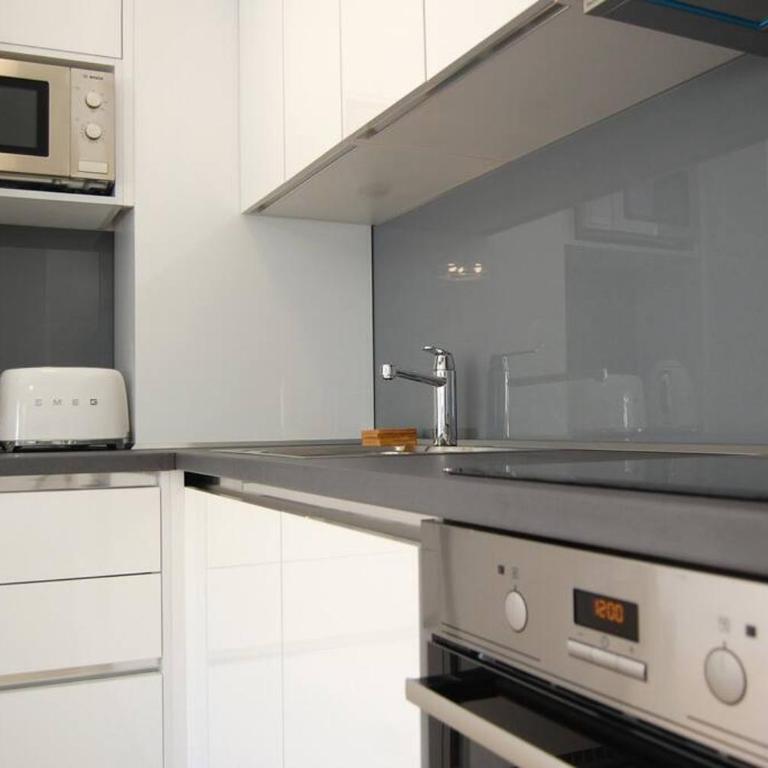 Status-M Apartments 85 - Two-Bedroom Apartment - 13
