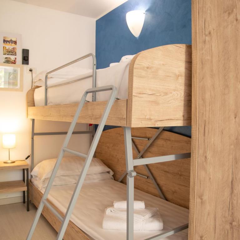 Romerooms - Budget Twin Room - 5