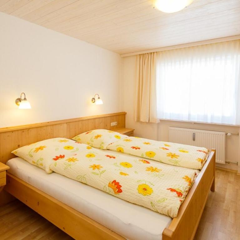 Ferienwohnung Plenk inkl. Chiemgaukarte - Apartment mit Balkon - 3