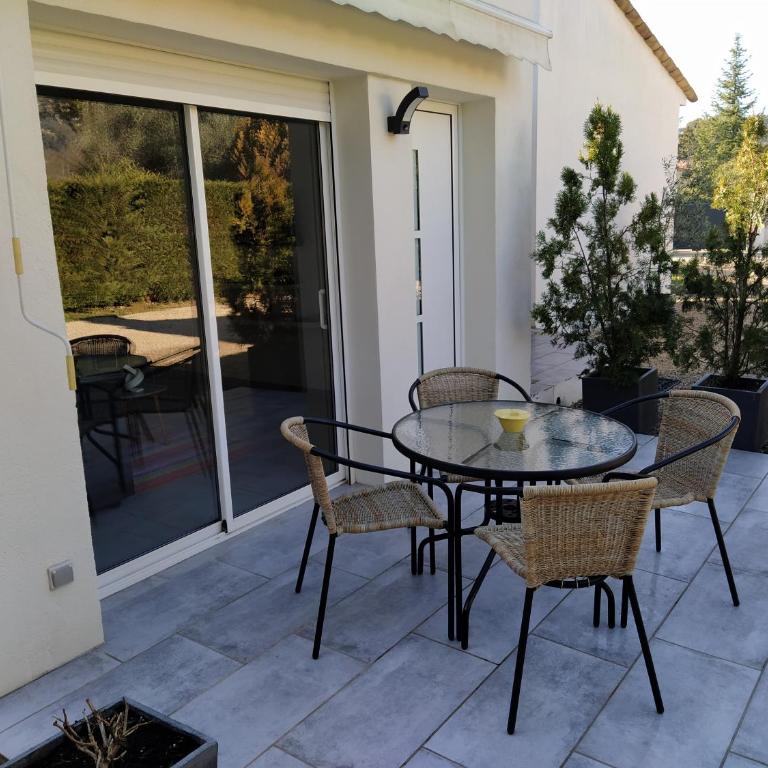 la pinède - Appartement - Rez-de-Chaussée - 1