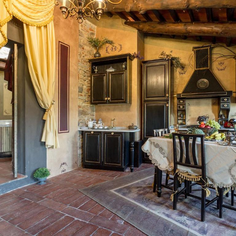 La Dimora dei Conti, Indulge in a Country Farmhouse Apartment with Jacuzzi Facing the Town! - Appartamento con 1 Camera da Letto - 25