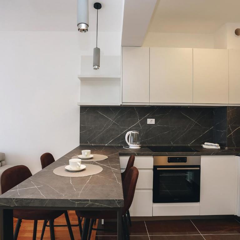 Status-M Apartments 102 - Studio with Sea View - 11