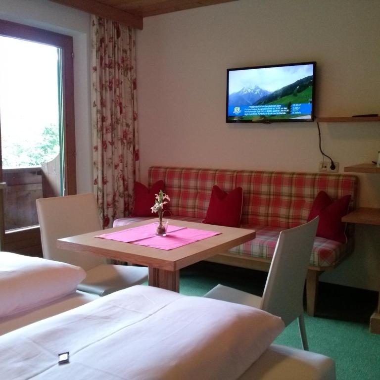 Hotel Garni Erler - Standard Doppelzimmer mit Balkon - 1