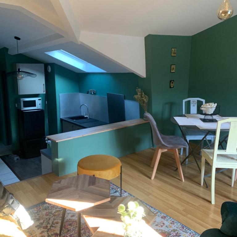 Bel Appartement, parking selon dispo - Appartement 2 Chambres - 3