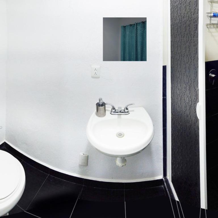 RCH Suite - Habitación Doble Estándar - 2