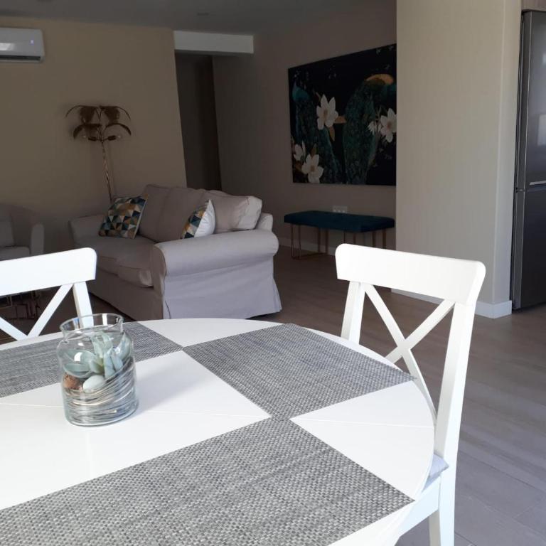 Casa La Palmera - Sólo Familias y Parejas - Chalet de 2 dormitorios - 3