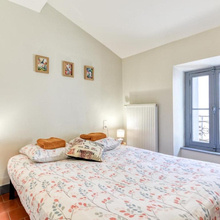 L'Escapade - Parking Gratuit - WIFI - Climatisation - Proche Cité - Tout Equipée - Appartement 3 Chambres - 33