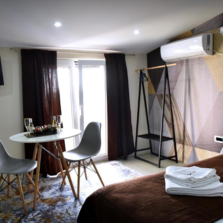 Studio Apartments Bulevar - One-Bedroom Apartment - 5