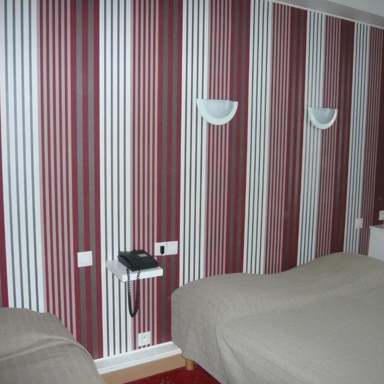 Cit'Hôtel - Restaurant Saint Jacques - Chambre Triple - 8