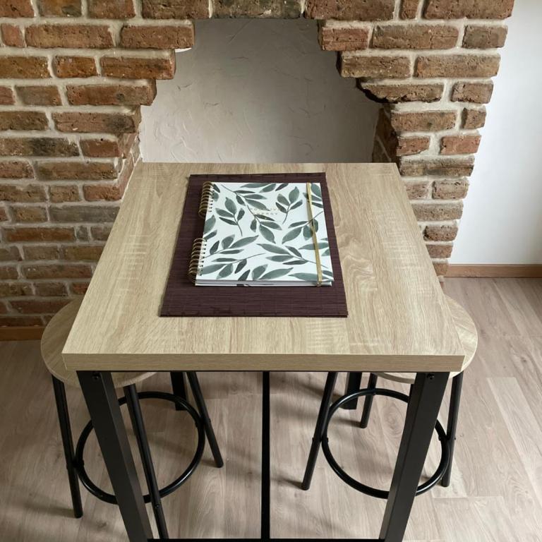 Logement Cosy avec stationnement gratuit - Apartamento de 1 dormitorio - 9