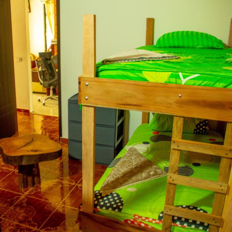 Hostal Luna Llena - Budget Double Room - 5