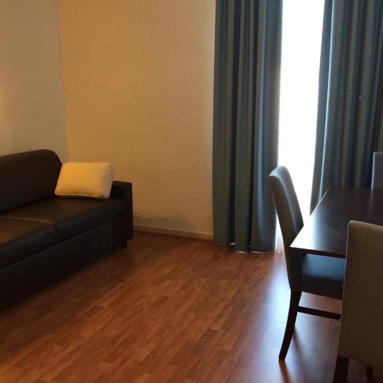 Appart'hôtel Saint Jean - Chambre Quadruple - 4