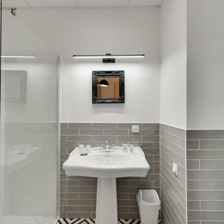 Le Pavillon des Fleurs - Chambre Double ou Lits Jumeaux - 2