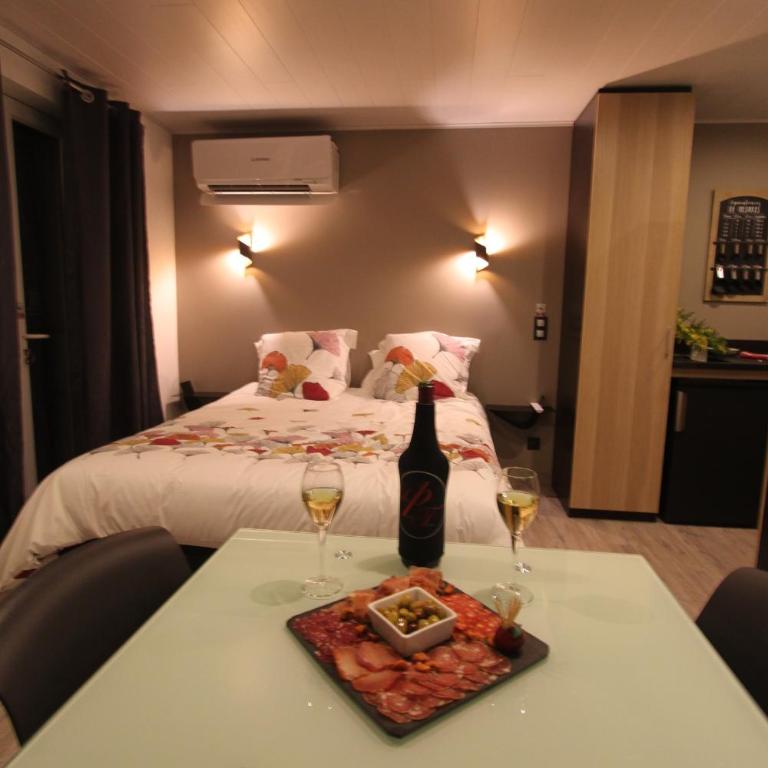 La chambre des Onglous - Chambre Lit Queen-Size Deluxe - 8