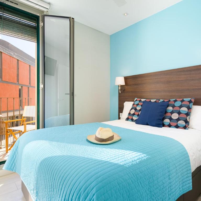 Kronos on the Beach suite 1 - Two-Bedroom Apartment - 8