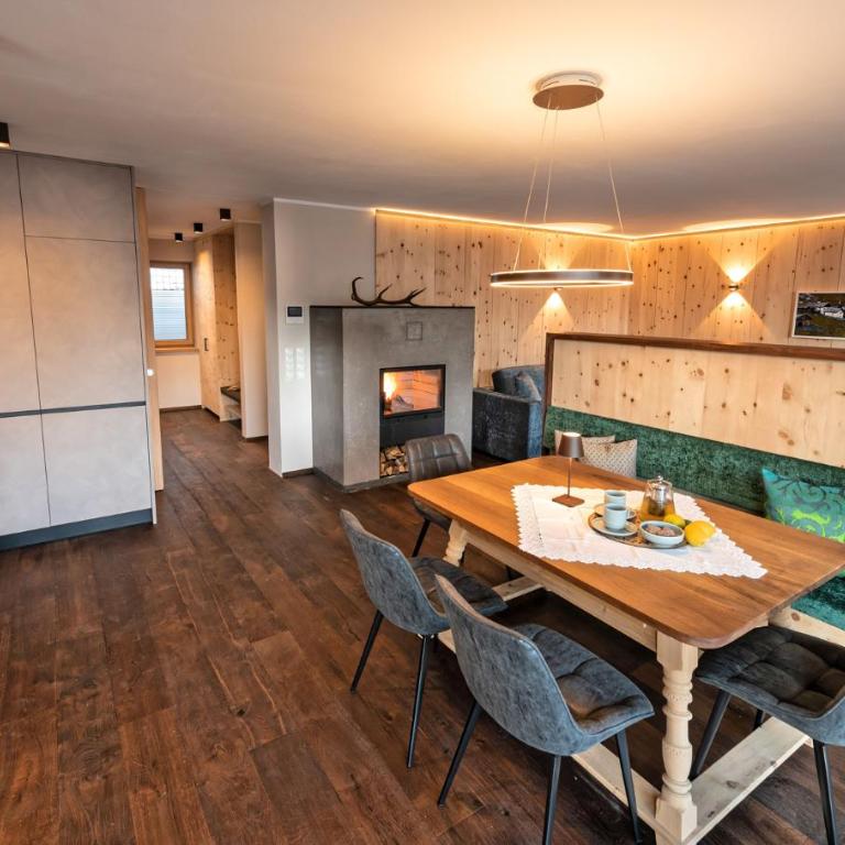 Silent Luxury Chalet LAIET - Two-Bedroom Chalet - 42