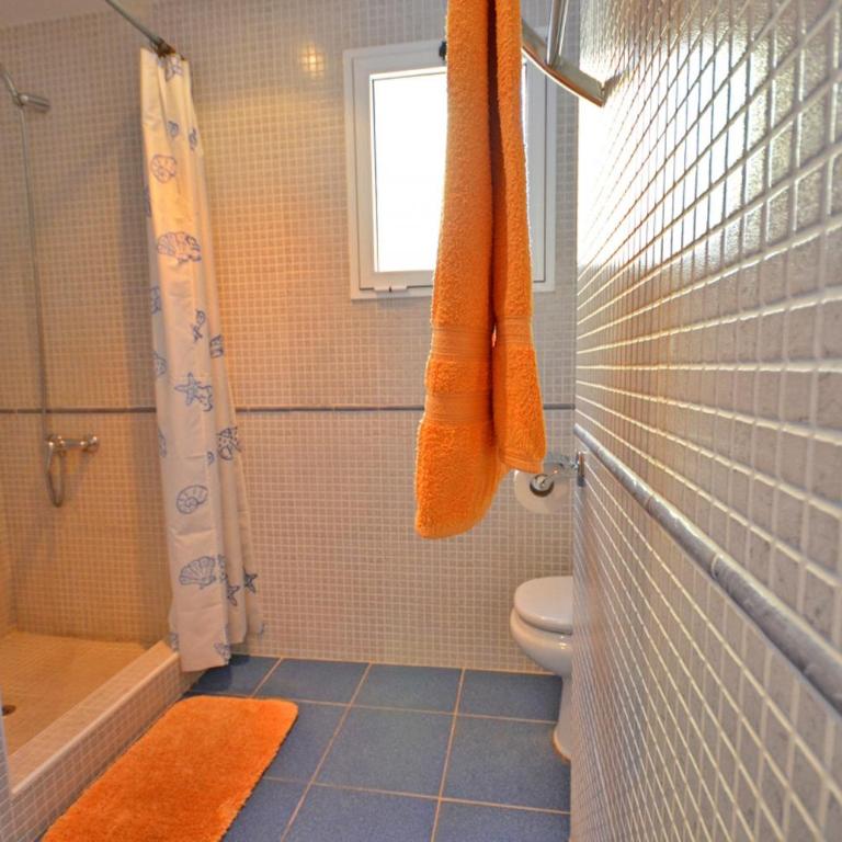 Ferienwohnung PLAYA 2 - Pool - Meerblick - 50m Strand - WiFi - Apartamento de 2 dormitorios - 13