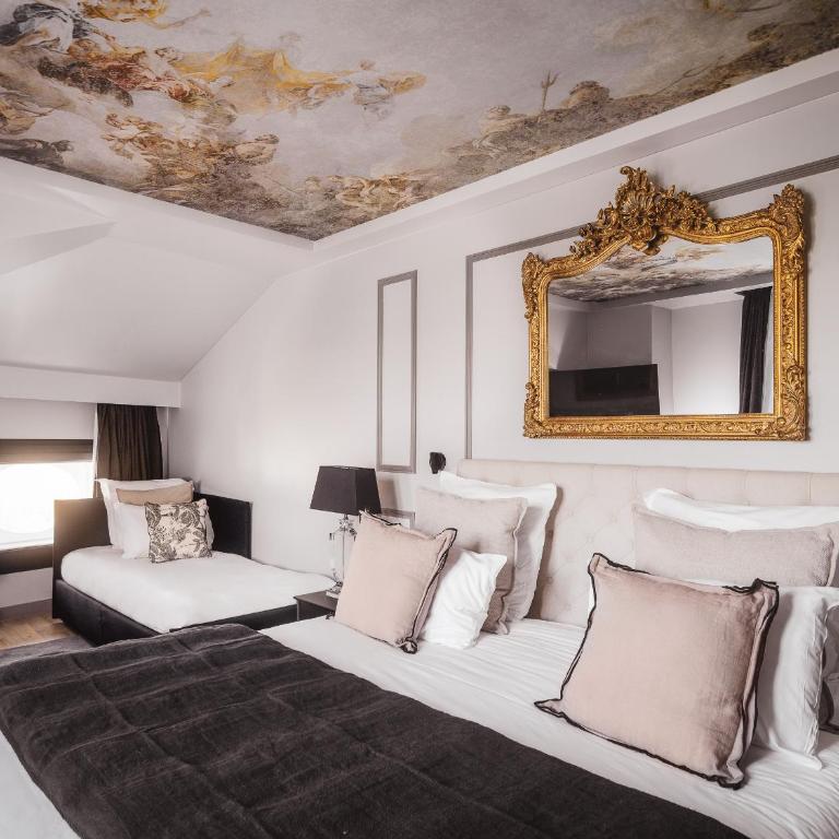 Maisons du Monde Hôtel & Suites - La Rochelle Vieux Port - Chambre Familiale (3 Personnes) - 1