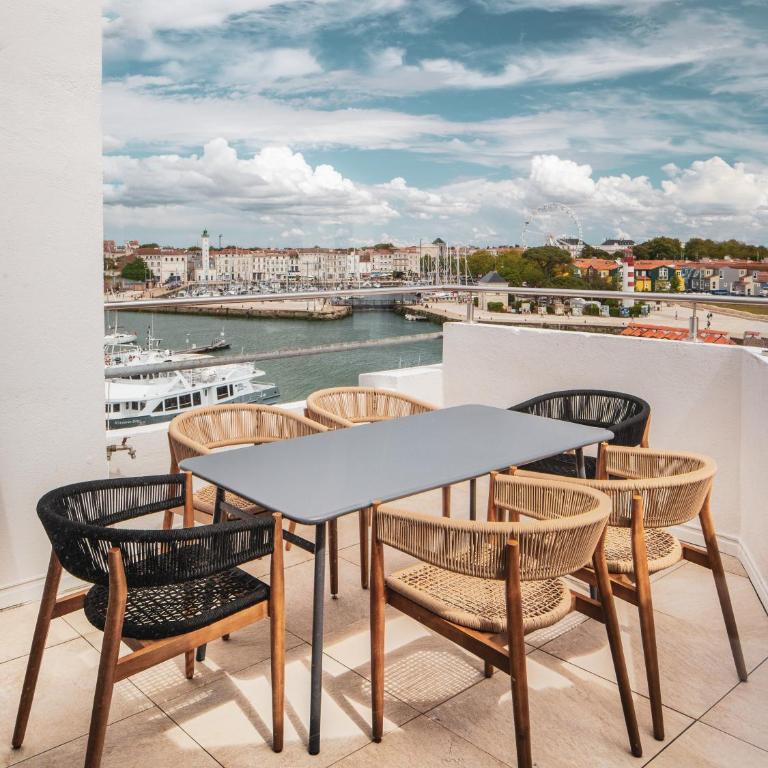 Maisons du Monde Hôtel & Suites - La Rochelle Vieux Port - Suite Junior avec Terrasse - Vieux Port - 5