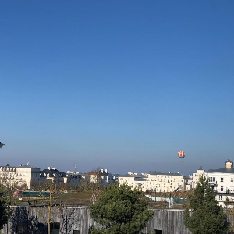 ***Suite Régence * 5min Disney & Shopping * NEW*** - Appartement 2 Chambres - 20