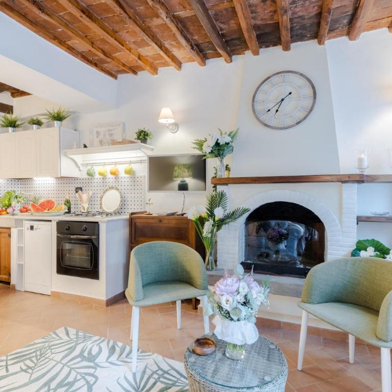 Rio delle Fate, a Fairytale Home along the Stream in Vorno, Lucca - Villa - 16
