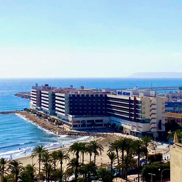 View 4 U Apartment - Alicante - Two-Bedroom Apartment - 1