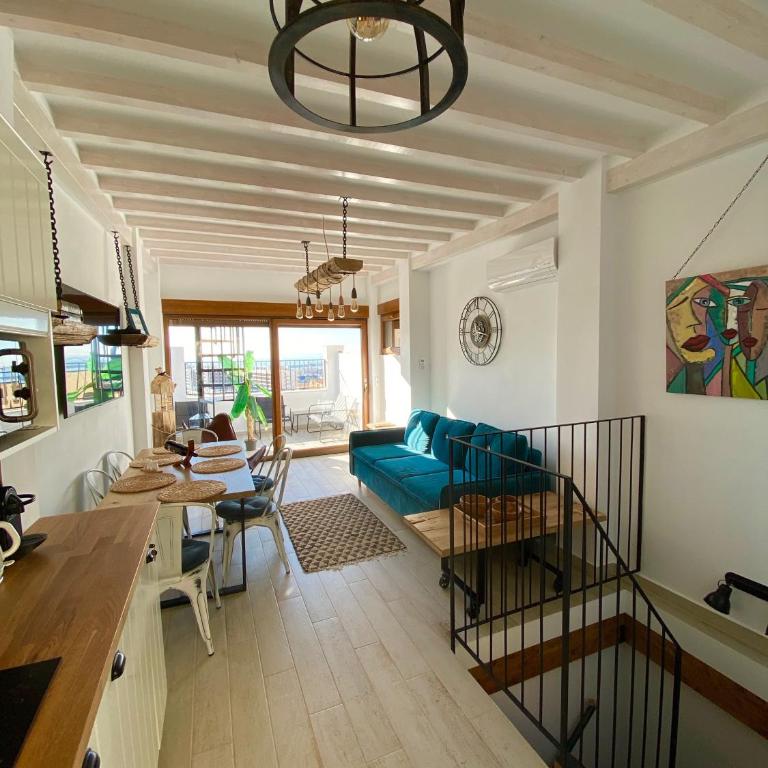 View 4 U Apartment - Alicante - Two-Bedroom Apartment - 34