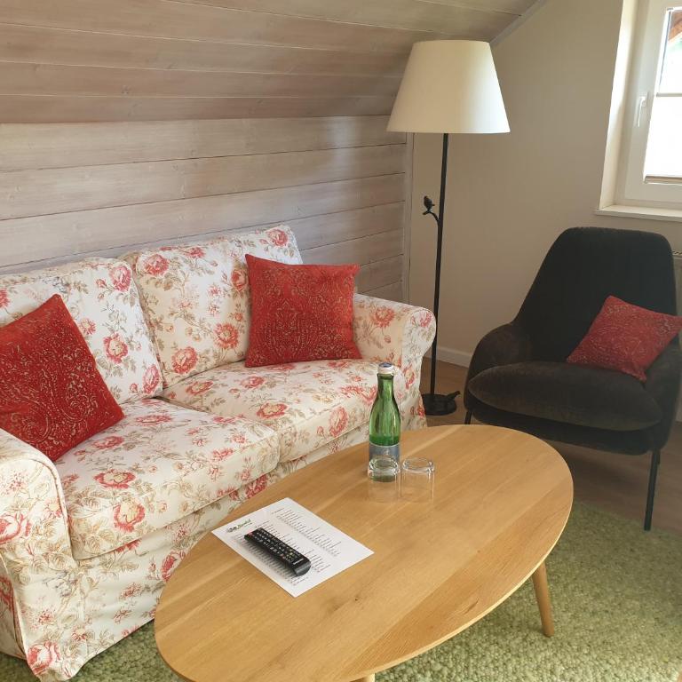 Pension Alpenhof - Deluxe Doppelzimmer mit Balkon - 4