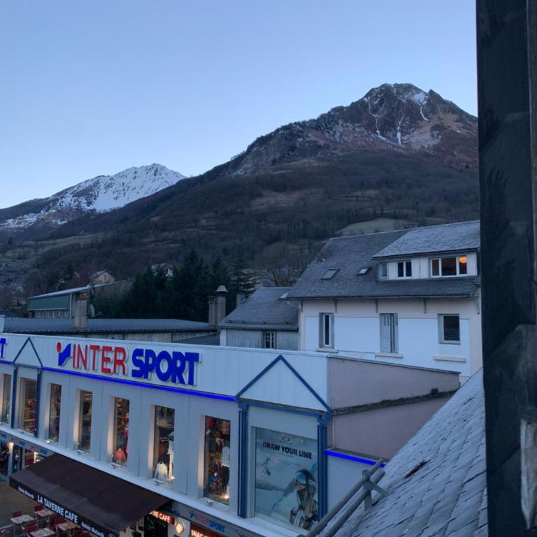 Appartement centre ville Luz Saint Sauveur T4 pour 10 personnes - Appartement 3 Chambres - 23
