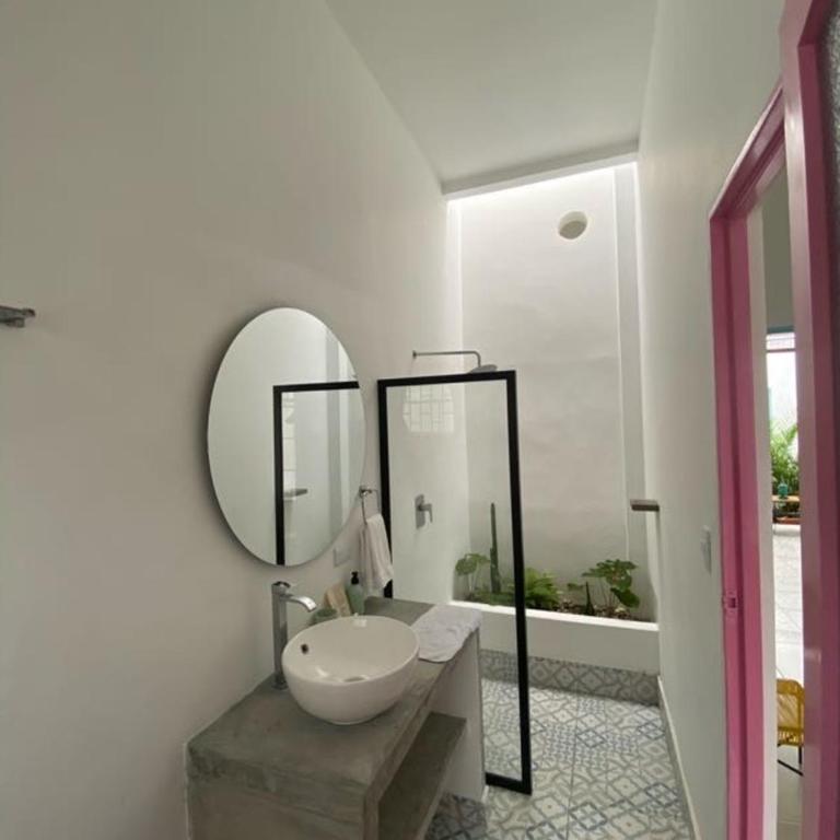 Casa Celeste Honda - Basic Triple Room - 1