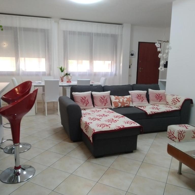 Rami di Corallo Appartamento con Parcheggio Privato ---------- - Appartamento con 2 Camere da Letto - 4