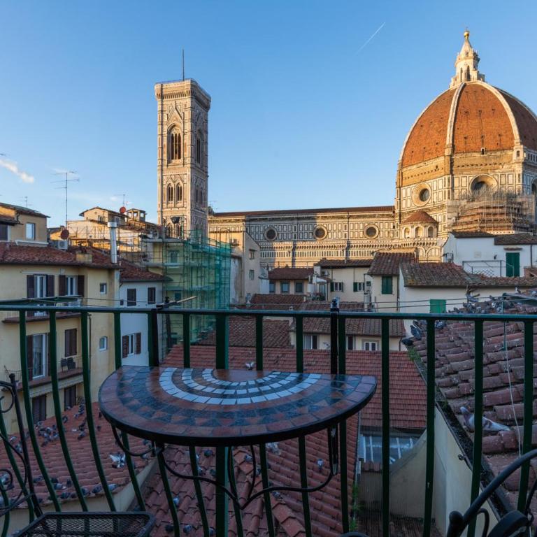 Firenze Rentals Corso 12 - Appartamento con 3 Camere da Letto - 2