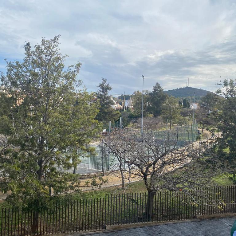 LUNAROOM Center & Quiet Guesthouse - Room with Shared bathroom and Views - Large Bed - 19