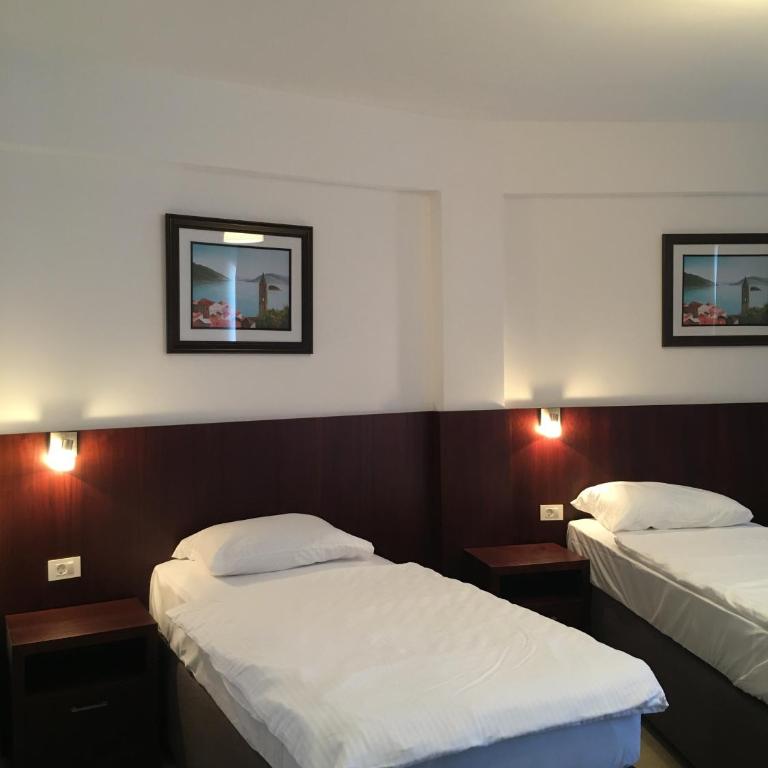 Hotel Vienna - Twin Room with Sea View - 1
