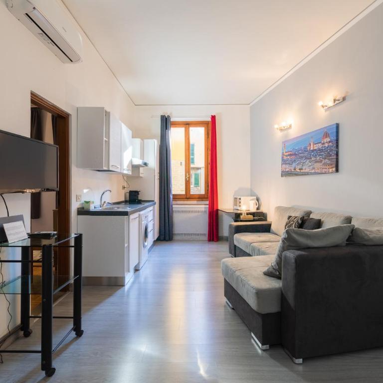 Firenze Rentals Ponte Vecchio Flat - One-Bedroom Apartment - 8