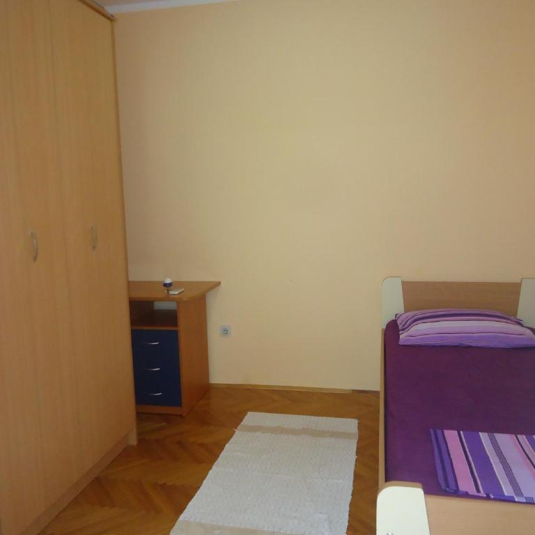 Apartments and Bungalows Mimoza Baošići - One-Bedroom Apartment with Balcony - 3