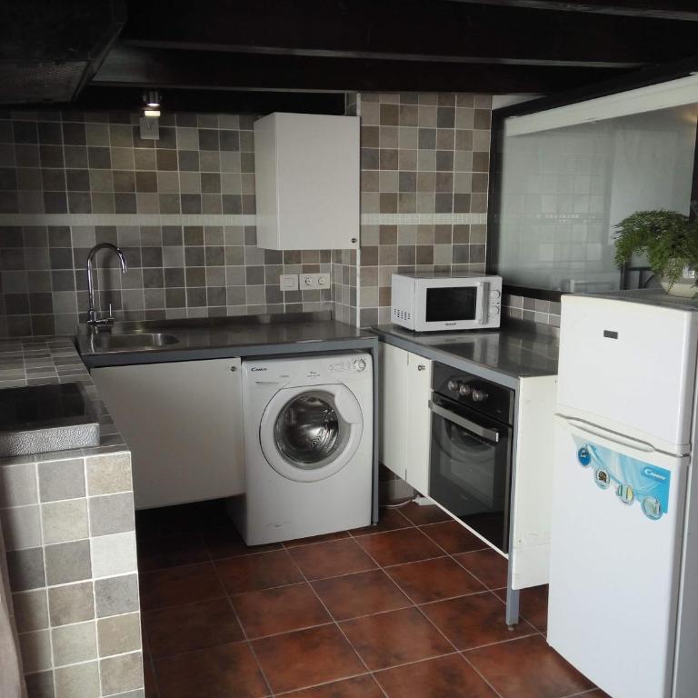ALOELUX VILLA !! - Private Villa with POOL , jacuzzi, cinema, massage ,wonderful view, art desing villa - Casa de 2 dormitorios - 13