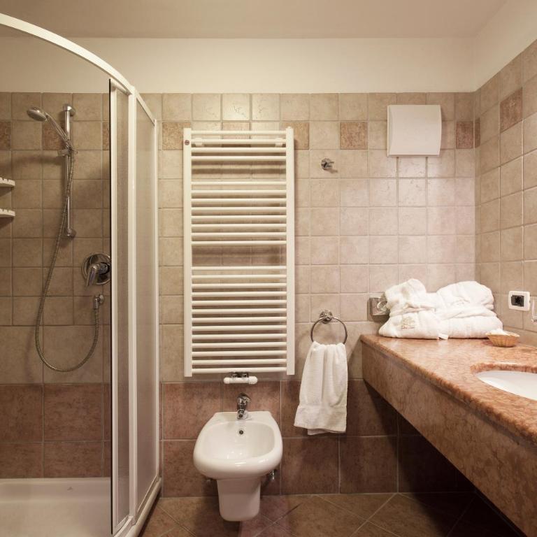 Resort Dolce Casa - Family & Spa Hotel - Junior Suite Familiare (2 Adulti + 2 Bambini) - 2