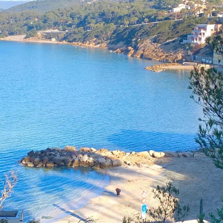 La plage, calme et jardin - One-Bedroom Apartment - 28