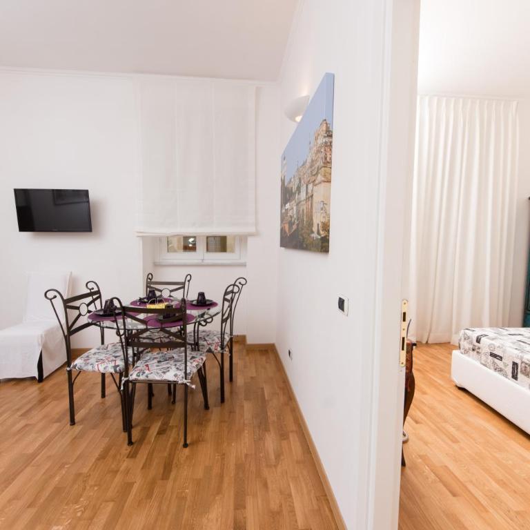 Baccina Inn - Superior Apartment - 10
